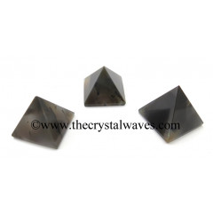 Grey Khyaldar Agate 15 - 25 mm pyramid