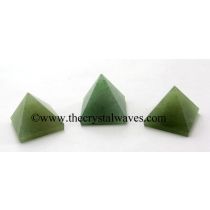 Green Aventurine (Light) 55 mm + pyramid