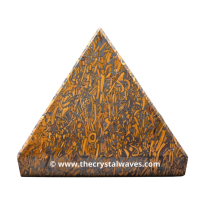Mariyam / Calligraphy Stone Crystal pyramid