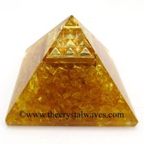 Yellow Dyed Quartz Chips Orgone Pyramid With Vastu / Lemurian Pyramid Plate