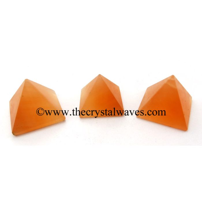 Orange Selenite 35 - 55 mm pyramid